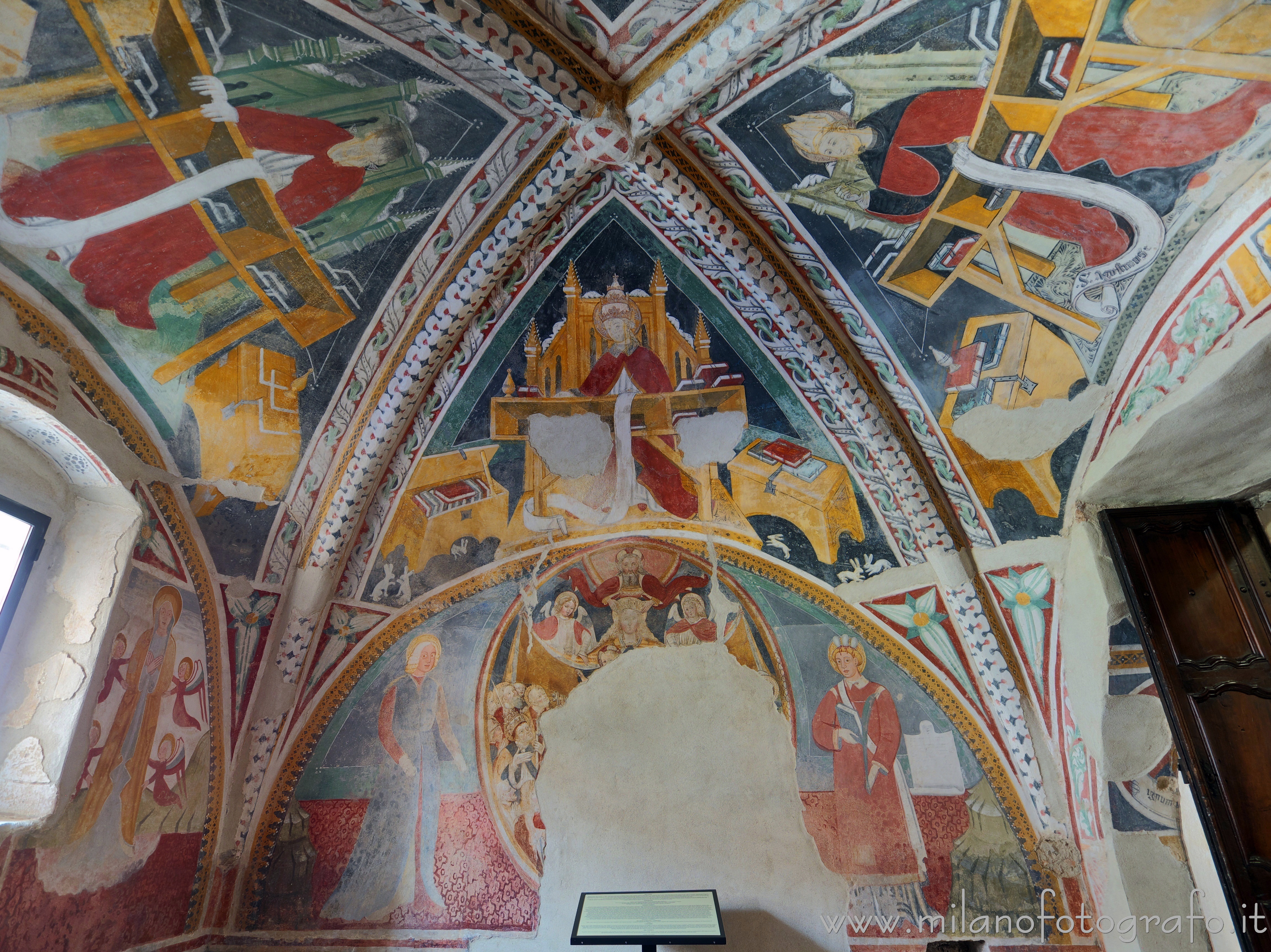 Occhieppo Superiore (Biella, Italy) - Eastern wall of the chapel beside to the presbytery in the Church of Santo Stefano - Full resolution picture